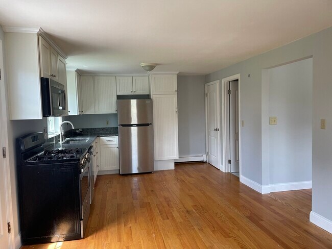 3 Barbieri Rd in Framingham, MA - Building Photo - Building Photo