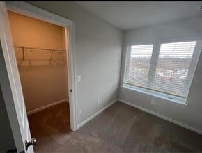 1358 Rail Stop Dr in Woodbridge, VA - Building Photo - Building Photo