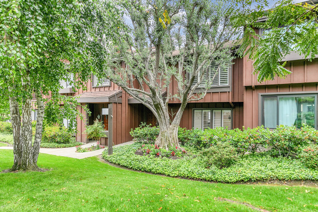 property at 1278 Stonewood Ct