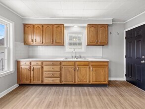 88 Pleasant St in Lincoln, RI - Building Photo - Building Photo