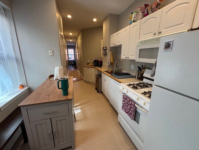 45 Garden St, Unit 5 in Boston, MA - Building Photo - Building Photo