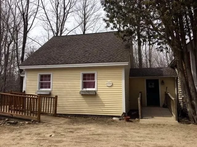 property at 738 N Line Rd