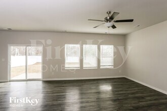 8204 Williams Farm Dr in Charlotte, NC - Foto de edificio - Building Photo