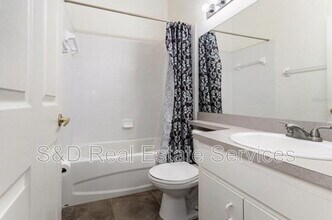 8150 Oakhurst Blvd in Lakeland, FL - Building Photo - Building Photo