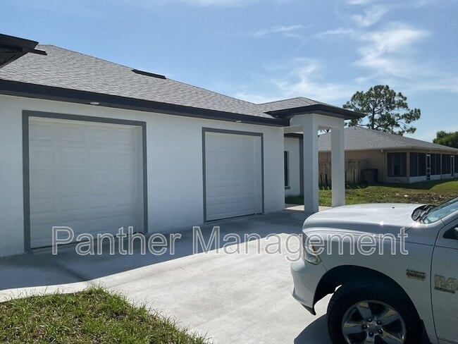 property at 5230 27th St SW