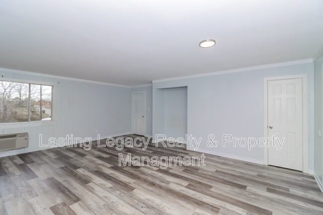 2331 15th St NE in Hickory, NC - Building Photo - Building Photo