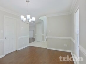 9101 Mentmore Ct in Charlotte, NC - Building Photo - Building Photo