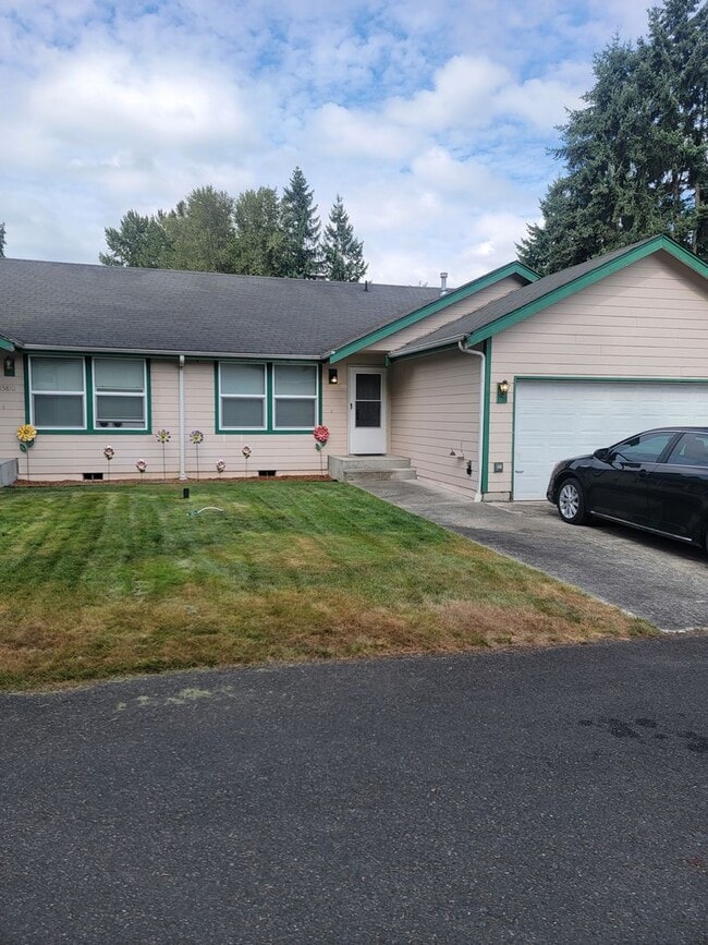 15810-15810 94th Ave Ct E in Puyallup, WA - Building Photo - Building Photo