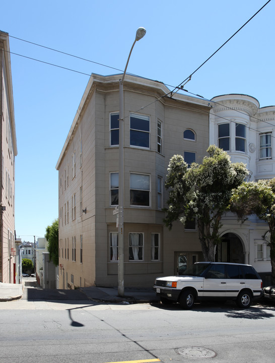 1267-1273 Union St in San Francisco, CA - Building Photo