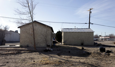 1101 W Main St in Barstow, CA - Building Photo - Building Photo