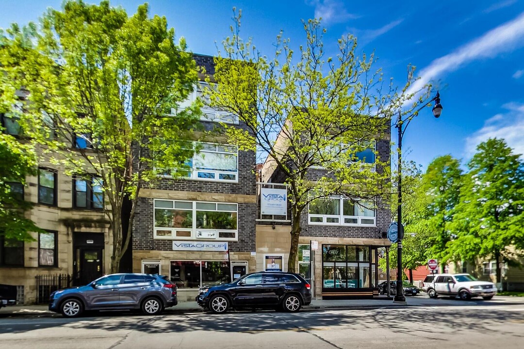 2323 W Taylor St, Unit 2 in Chicago, IL - Foto de edificio