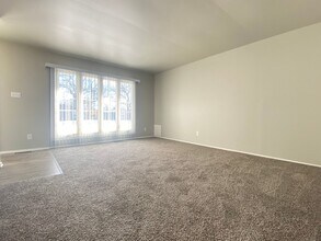 5512 Washington St in Merrillville, IN - Building Photo - Building Photo