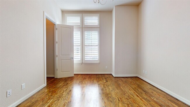 10920 Wrenwood Manor in Houston, TX - Building Photo - Building Photo