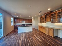 9549 Cherry Grove Cir in Sacramento, CA - Building Photo - Building Photo