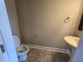 729 Cobblestone Dr in Columbia, TN - Building Photo - Building Photo
