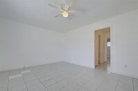 7818 Oak Knoll Ln photo'