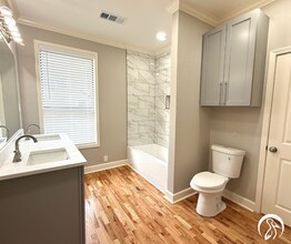 900 N 3rd St in Monroe, LA - Building Photo - Building Photo