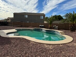 3552 N Excalibur Pl in Casa Grande, AZ - Foto de edificio - Building Photo