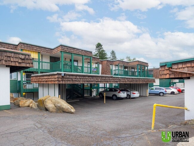 property at 2121 E Upriver Dr