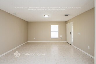 247 Southbridge Cir in Kissimmee, FL - Foto de edificio - Building Photo