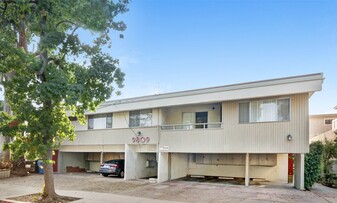9809 Tabor St in Palms - close to downtown in Los Angeles, CA - Building Photo
