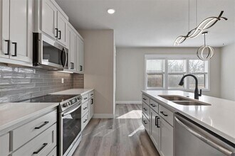 3 Pickering Dr in Bella Vista, AR - Building Photo - Building Photo