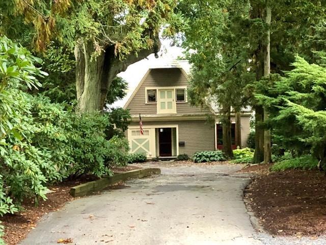 448 Gibbs Ave in Newport, RI - Building Photo - Building Photo