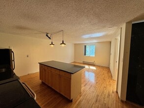 88 Beacon St in Somerville, MA - Building Photo - Building Photo