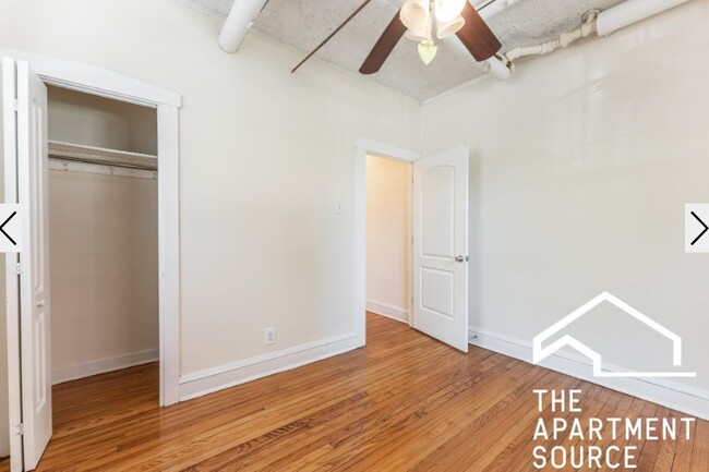 520 W Cornelia Ave, Unit G in Chicago, IL - Building Photo - Building Photo