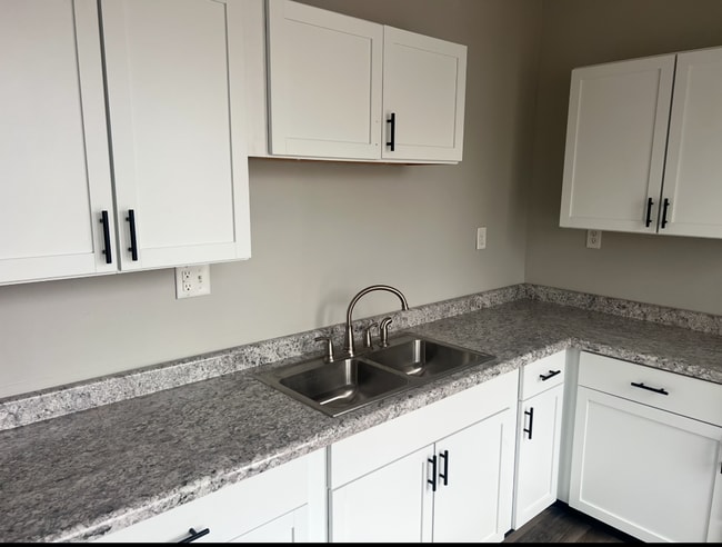 property at 1044 N 8th St