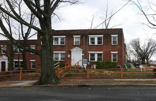 2601 29th St SE in Washington, DC - Building Photo