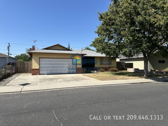 property at 2023 Moran Ave