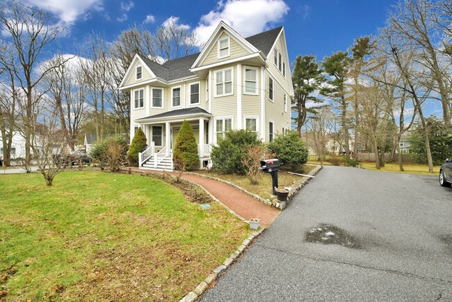 property at 22 High St