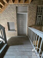 1370.5 W Estes Ave in Chicago, IL - Building Photo - Building Photo