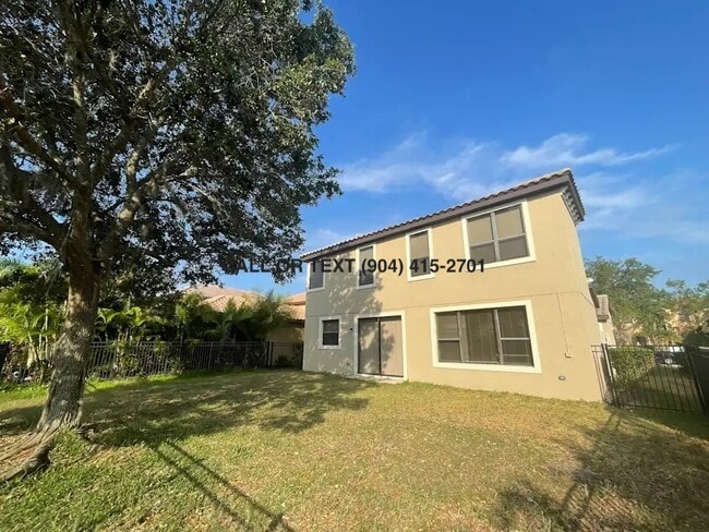 property at 20352 Chestnut Grove Dr