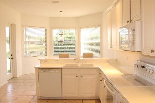 11257 28th St Cir E in Parrish, FL - Building Photo - Building Photo