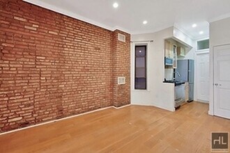 MOTT STREET in New York, NY - Building Photo - Building Photo