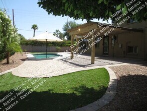8556 E Keim Dr in Scottsdale, AZ - Building Photo - Building Photo