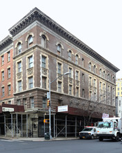 133 E 73rd St in New York, NY - Building Photo - Primary Photo