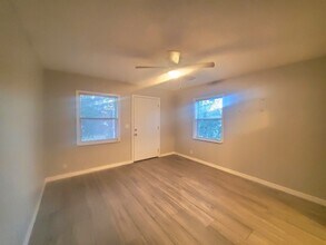 665 28th Ave S in St. Petersburg, FL - Building Photo - Building Photo