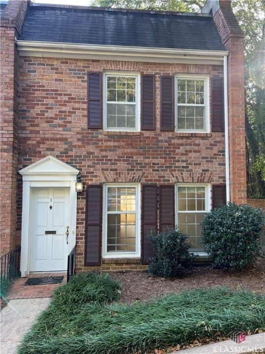 315 S Pope St in Athens, GA - Building Photo