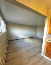 67 Caledonia Rd in Dartmouth, NS - Building Photo - Building Photo