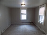 1046 Kelley St photo'