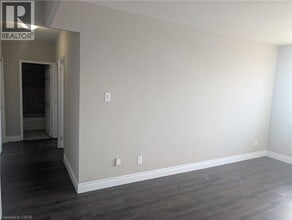 468 Ottawa St N in Hamilton, ON - Building Photo - Building Photo