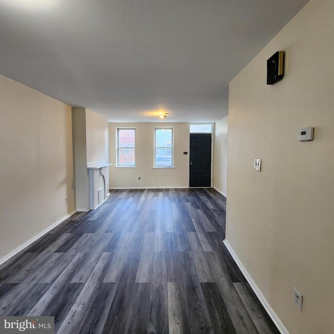 2450 N Fairhill St in Philadelphia, PA - Building Photo - Building Photo