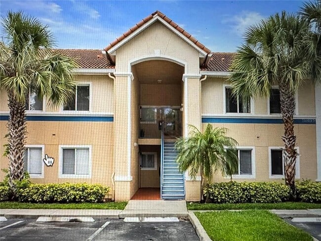 property at 495 Las Cortes Ln
