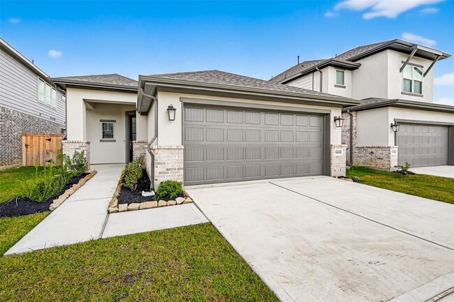 property at 31810 Autumn Spur Ln