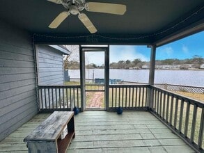 124 Island Blvd in Warner Robins, GA - Building Photo - Building Photo