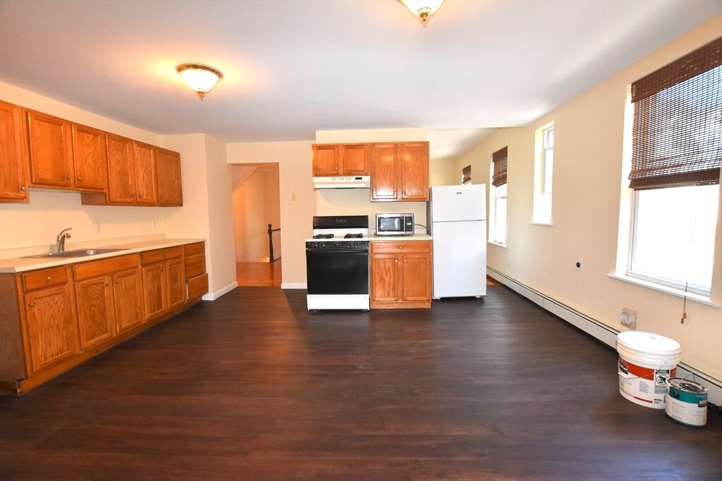 375 Salem St in Malden, MA - Building Photo