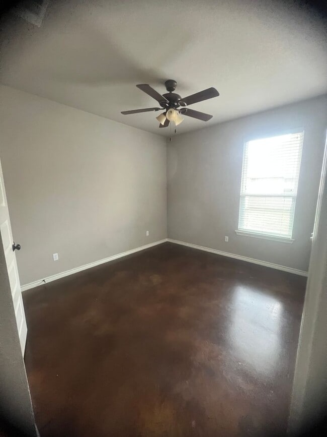 5612 Moose Jaw Cir in Waco, TX - Building Photo - Building Photo